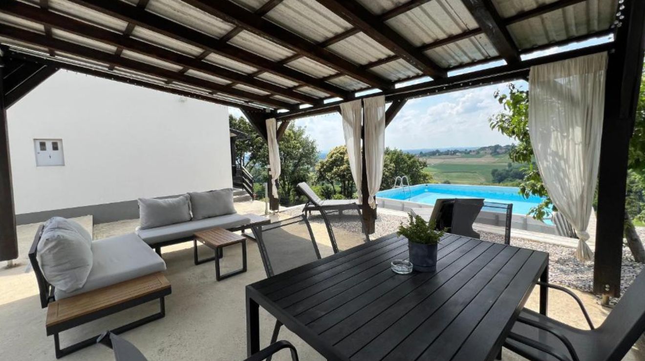 Holiday Home Nirvana