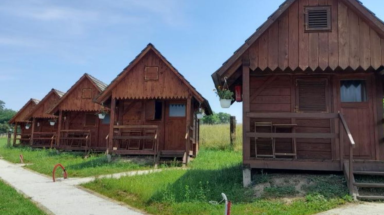 Robinzonski smještaj PG Geler